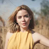 Gracie Gillam голая #0011