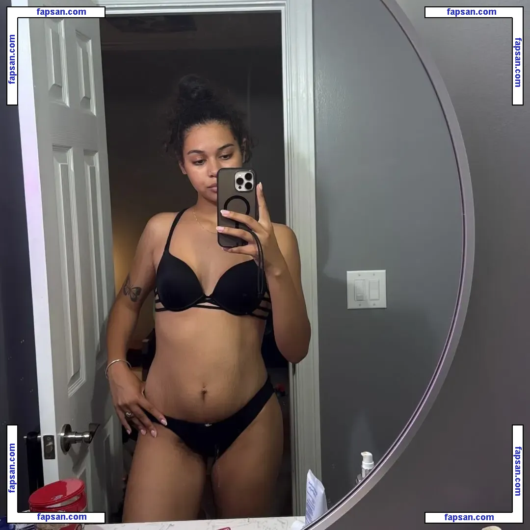 Gracie Walker nude photo #0001 from OnlyFans