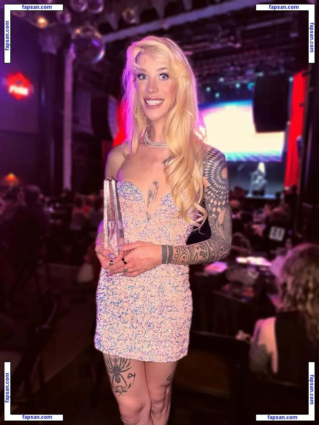 Gray Perrier Vip голая фото #0021 с Онлифанс