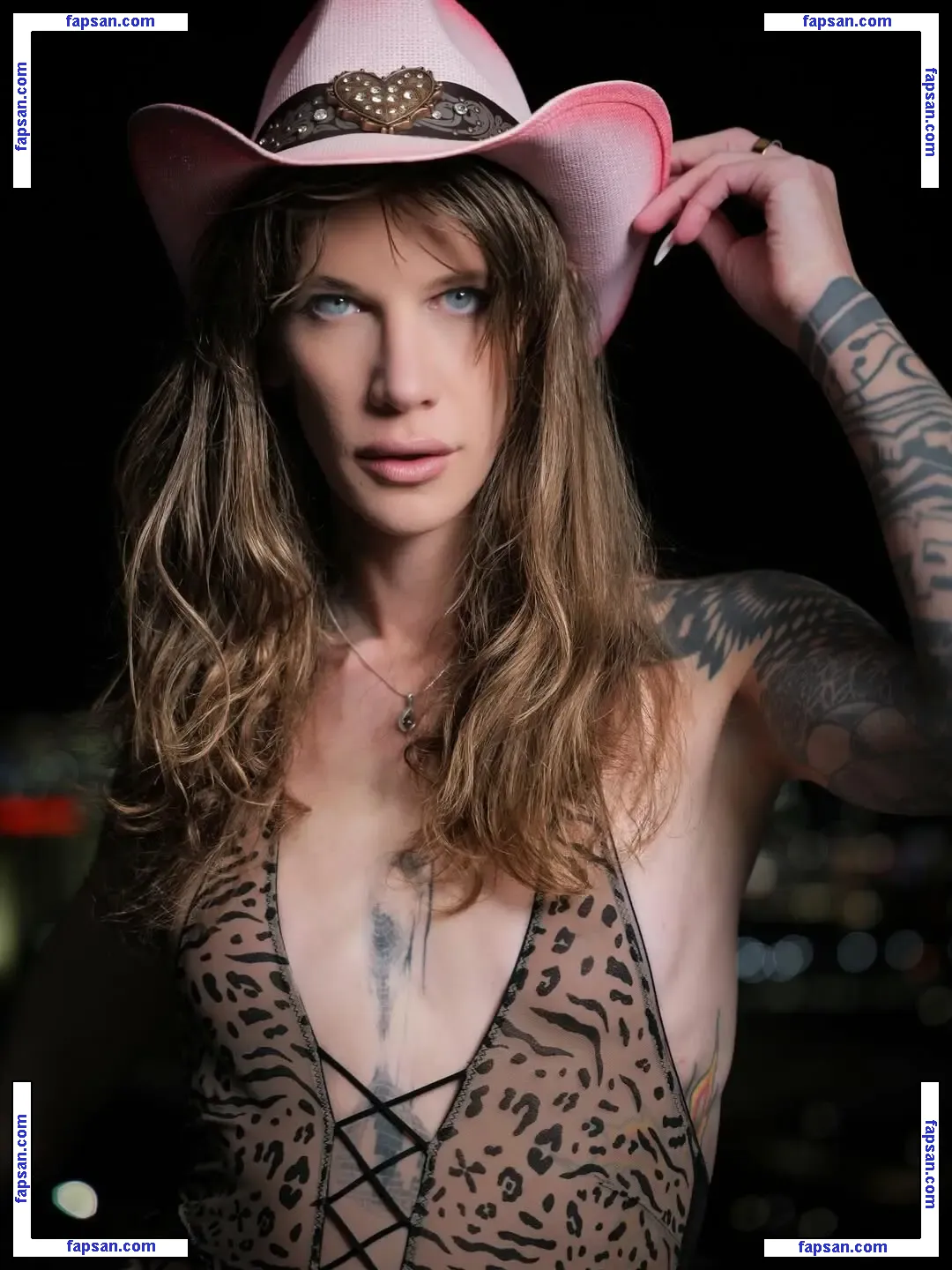 Gray Perrier Vip голая фото #0023 с Онлифанс