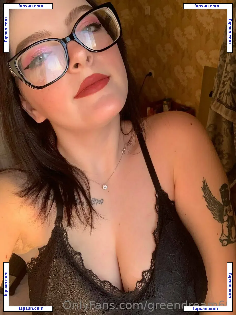 greendream69 nude photo #0045 from OnlyFans