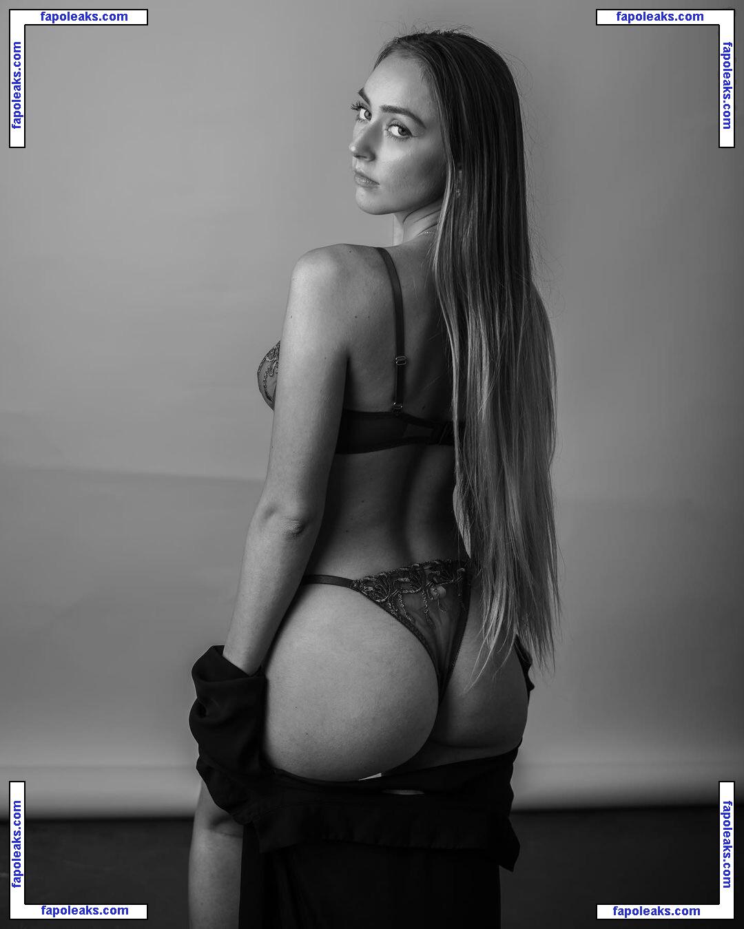 GreenEyedChey / cheyennekwhite nude photo #0014 from OnlyFans