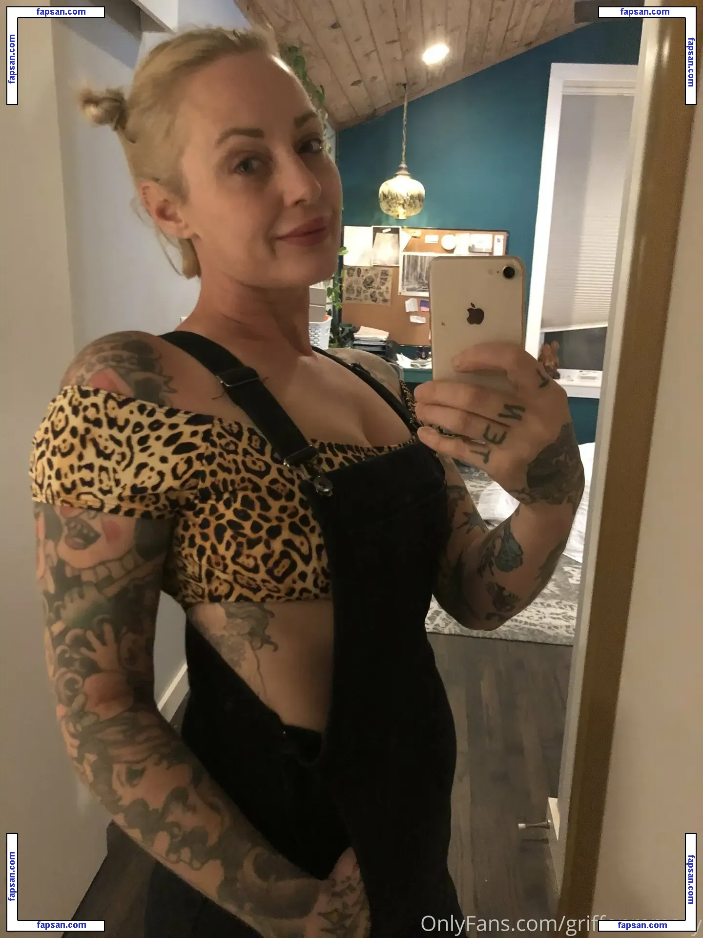 griffonramsey nude photo #0004 from OnlyFans