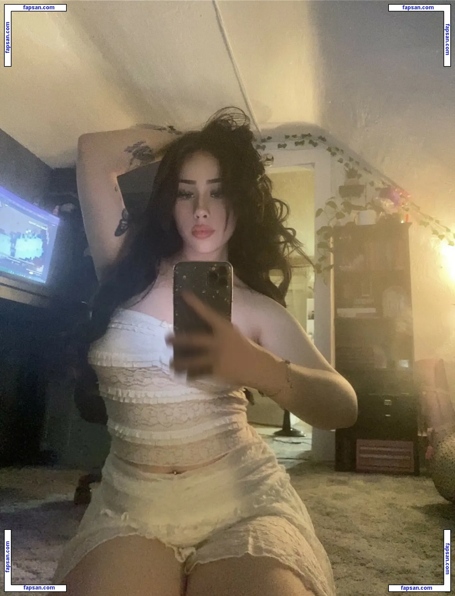 grimvce голая фото #0002 с Онлифанс