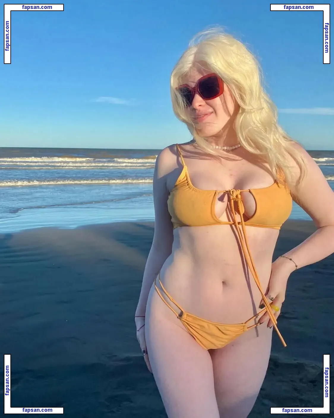 Guada Scarione nude photo #0008 from OnlyFans