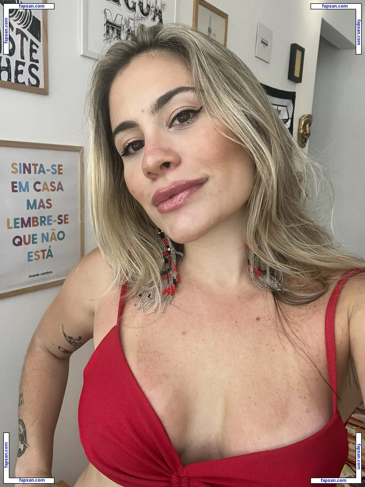 guimaraess1__ nude photo #0119 from OnlyFans