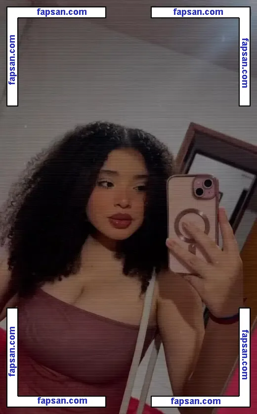 guimaraess1__ nude photo #0183 from OnlyFans