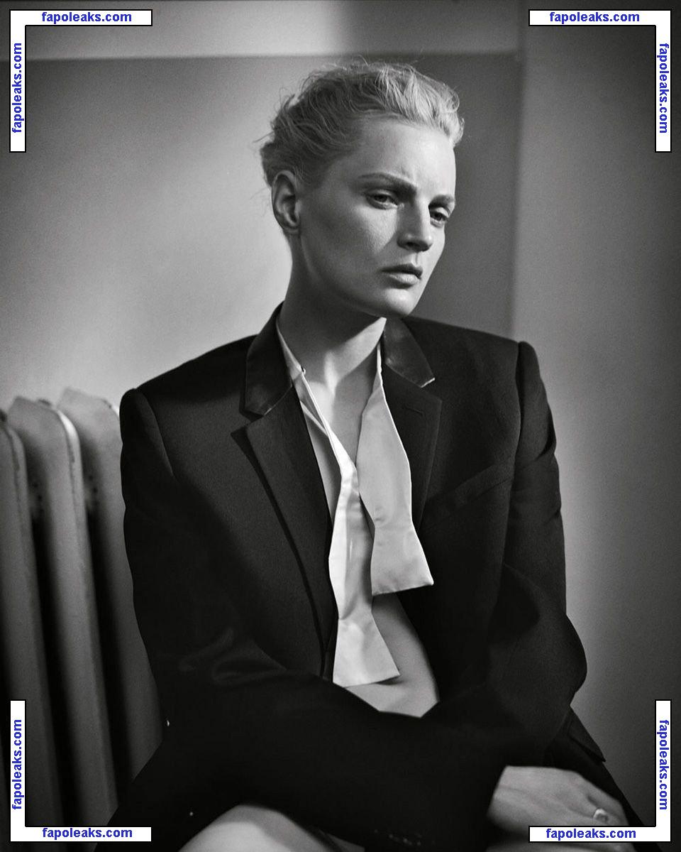 Guinevere Van Seenus / guineverevanseenus голая фото #0023 с Онлифанс