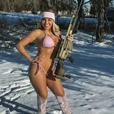 Gun Bunnies голая #0141