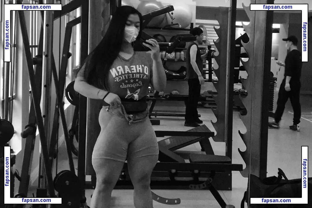 Guohui голая фото #0050 с Онлифанс