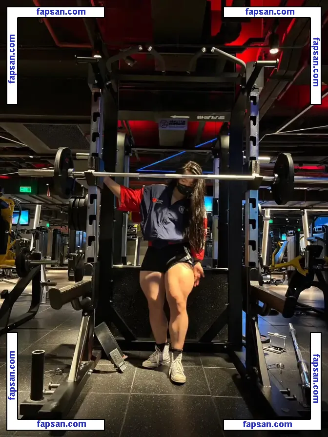 Guohui nude photo #0098 from OnlyFans