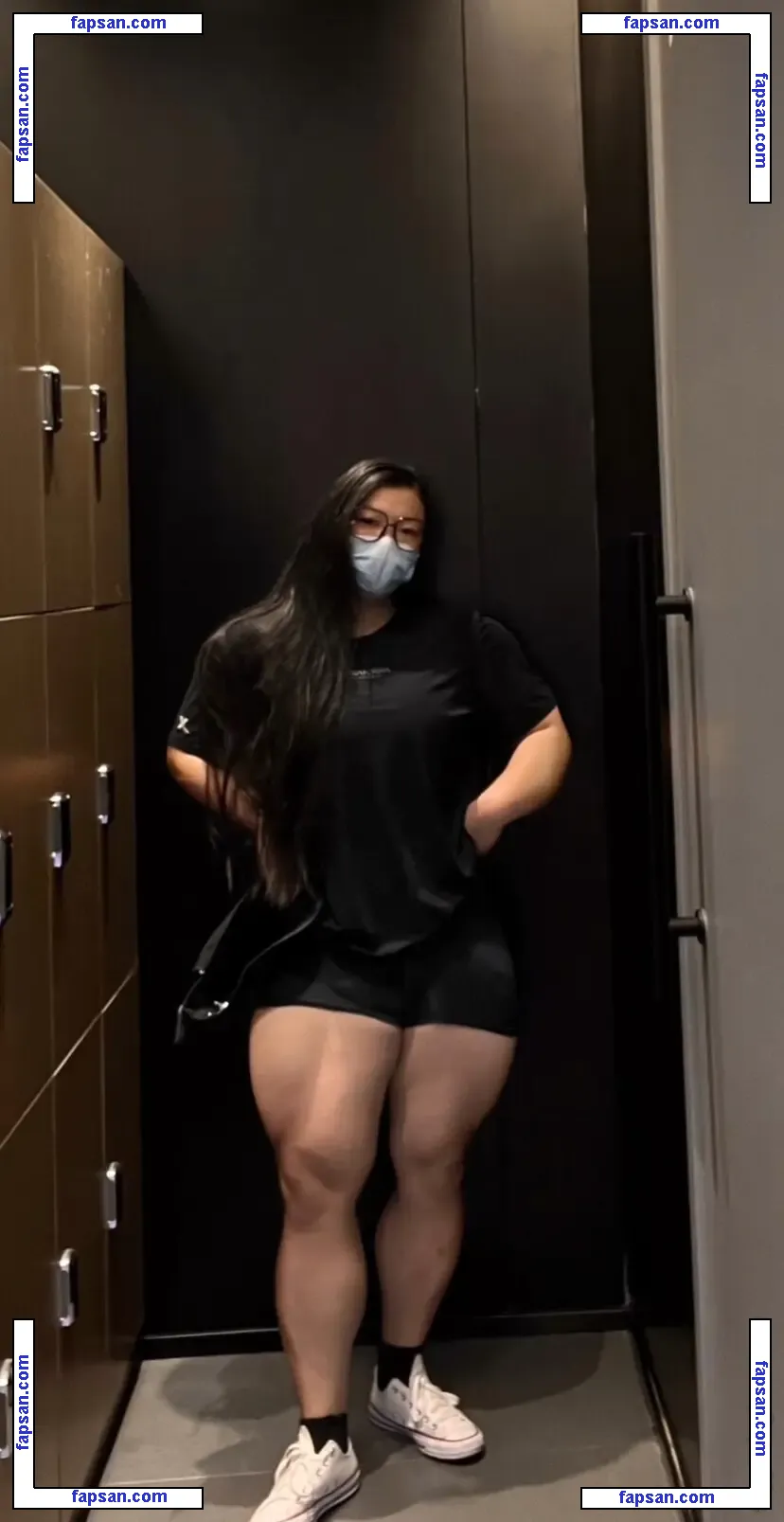 Guohui nude photo #0104 from OnlyFans