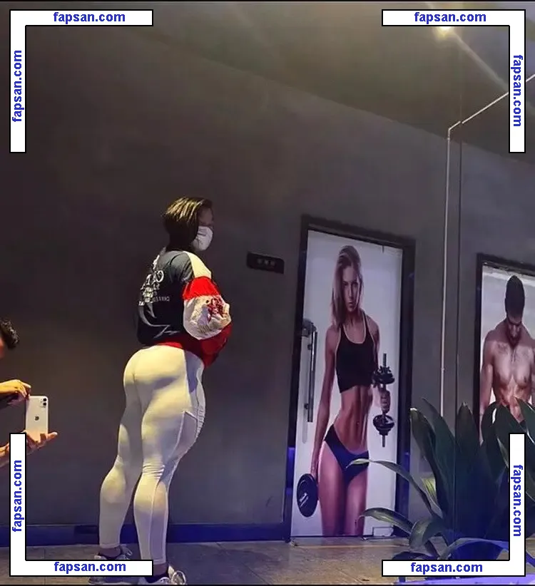 Guohui nude photo #0108 from OnlyFans