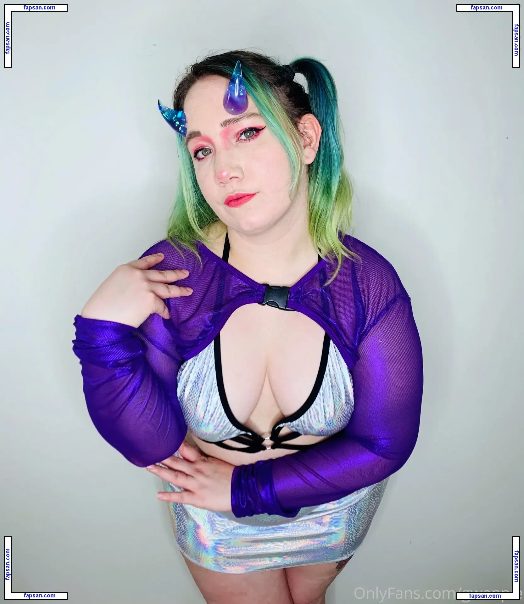gwenpie nude photo #0021 from OnlyFans