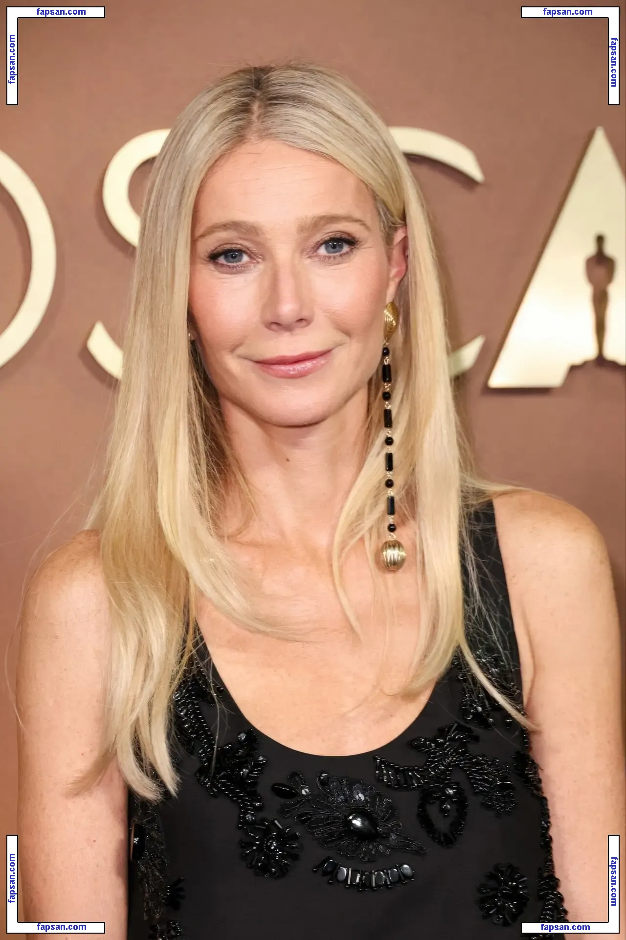 Gwyneth Paltrow nude photo #0962 from OnlyFans