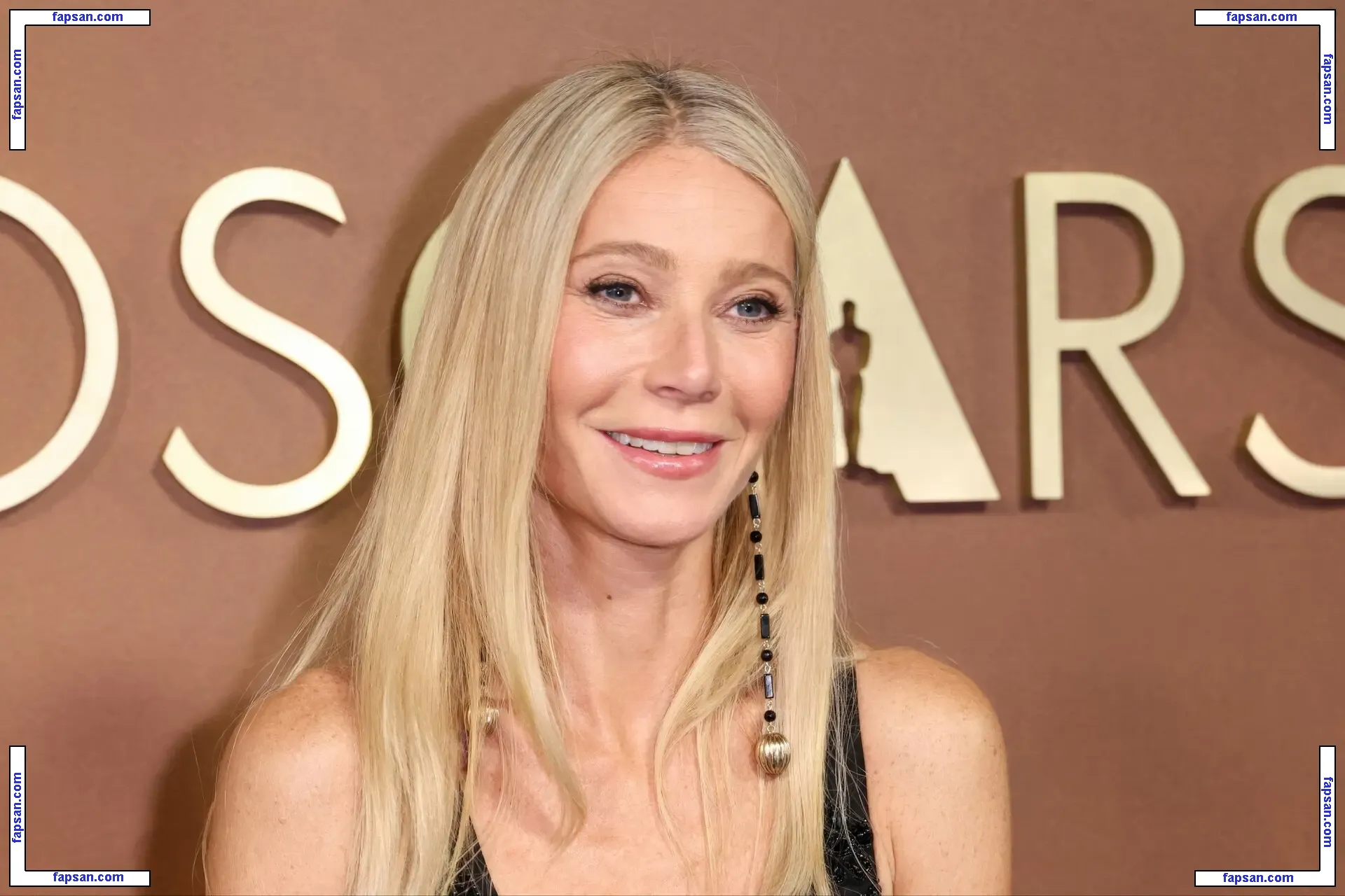 Gwyneth Paltrow nude photo #0972 from OnlyFans