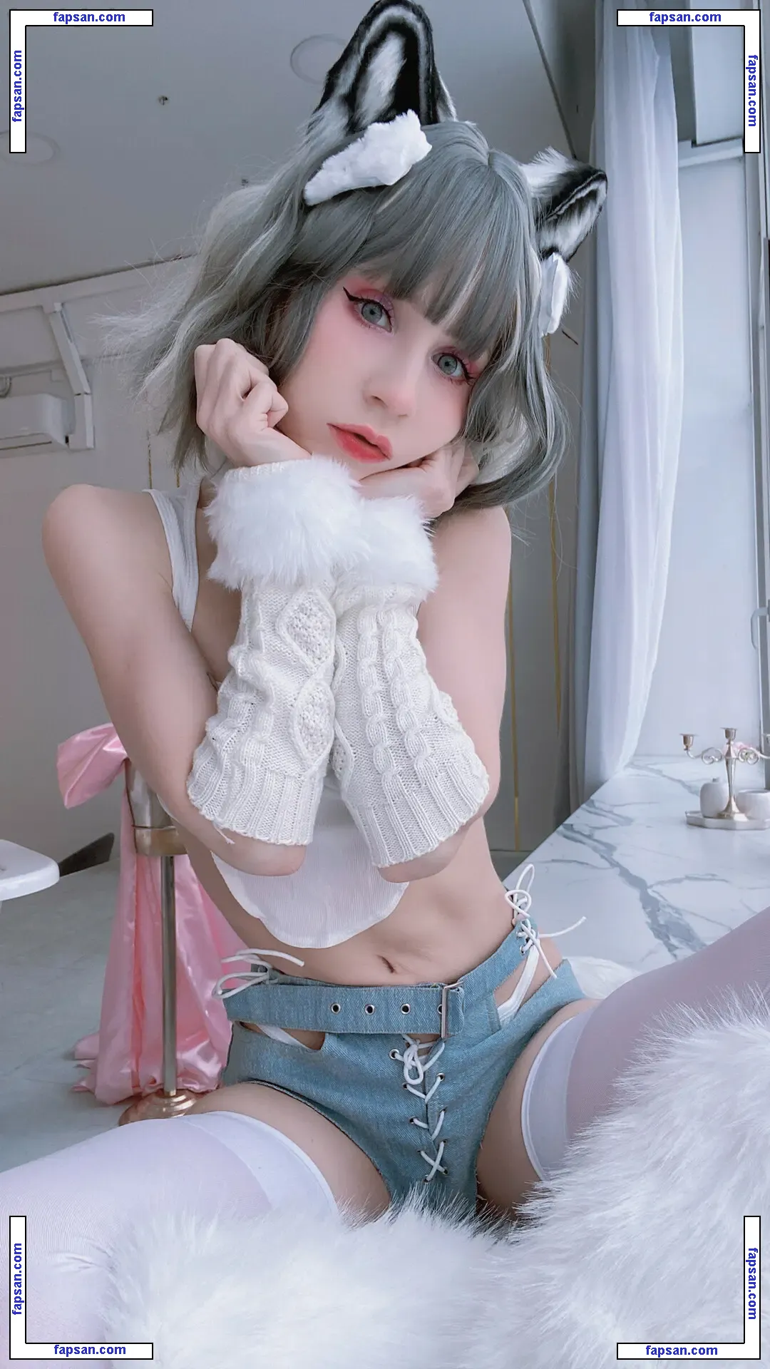 Hackee_chan nude photo #0906 from OnlyFans