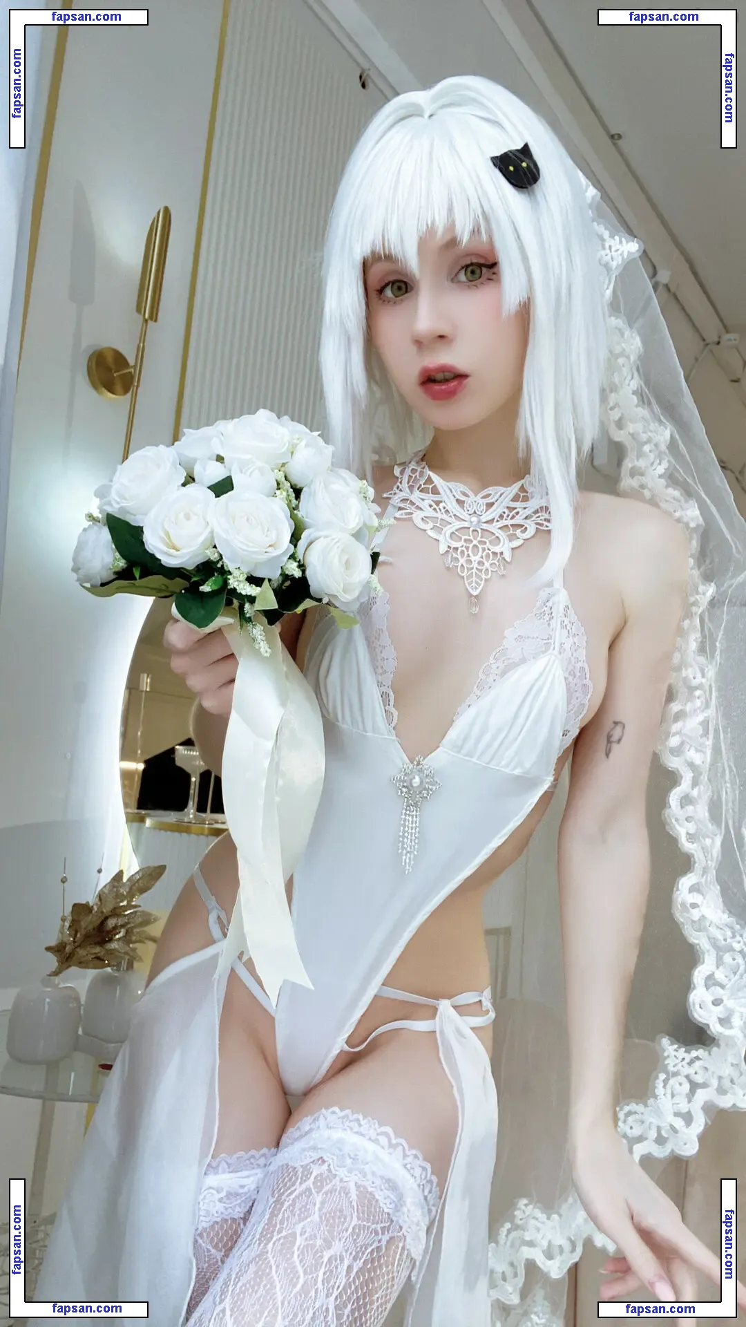 Hackee_chan nude photo #0908 from OnlyFans