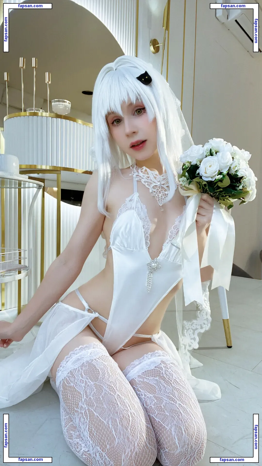 Hackee_chan nude photo #0914 from OnlyFans