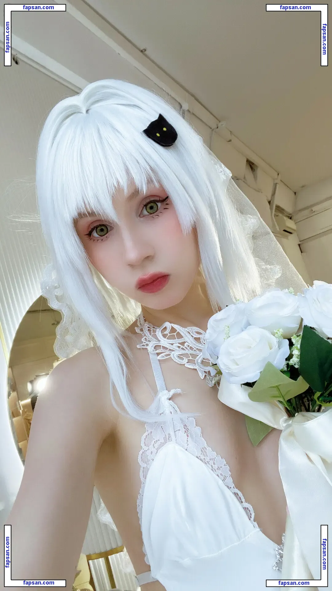 Hackee_chan nude photo #0920 from OnlyFans