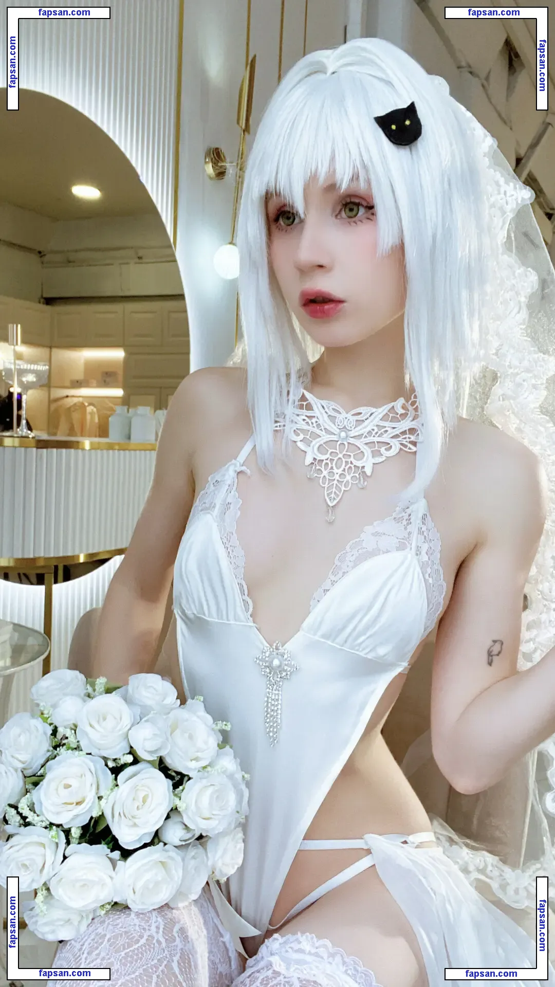 Hackee_chan nude photo #0924 from OnlyFans