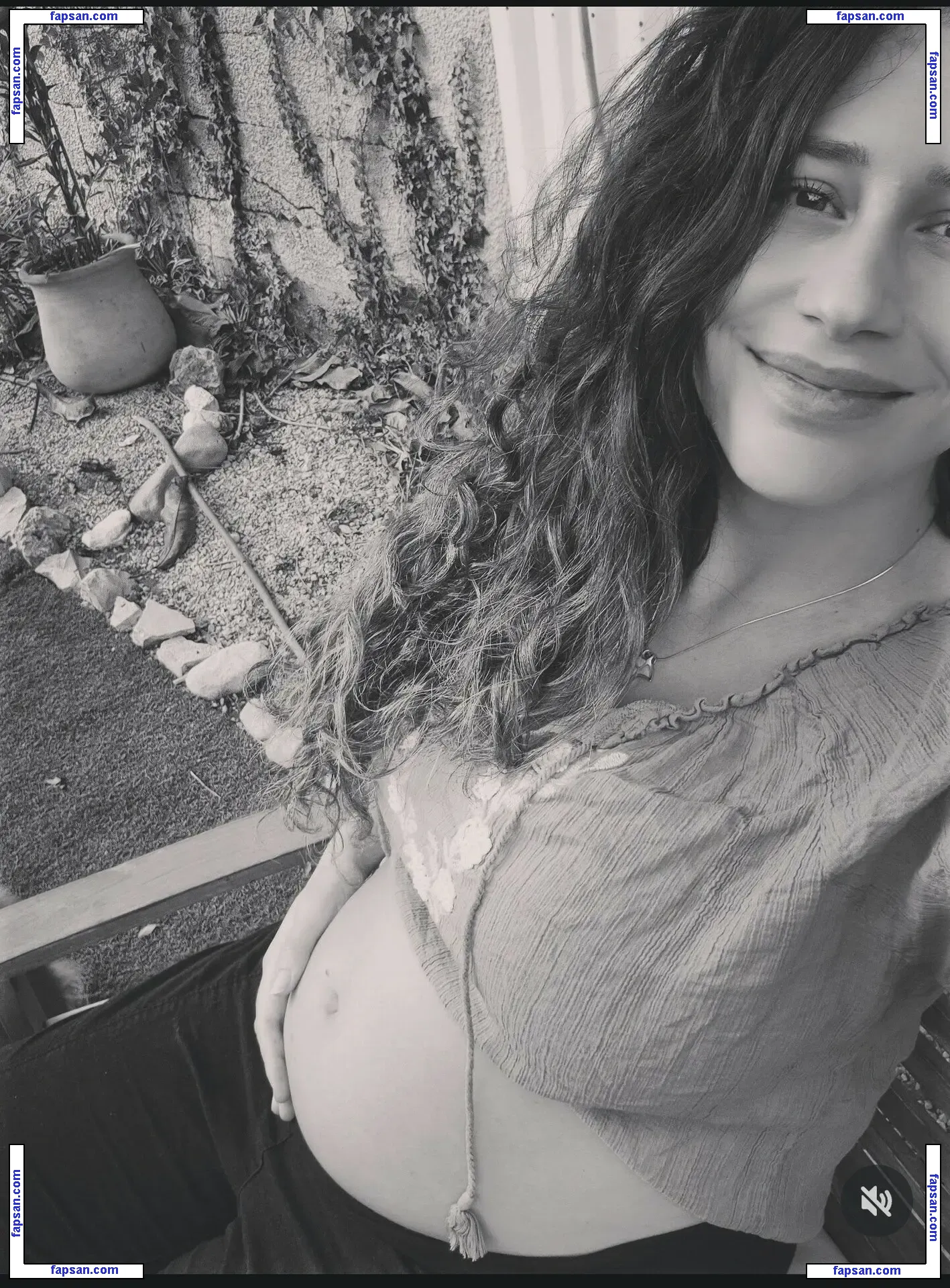 Hadar Simon nude photo #0129 from OnlyFans