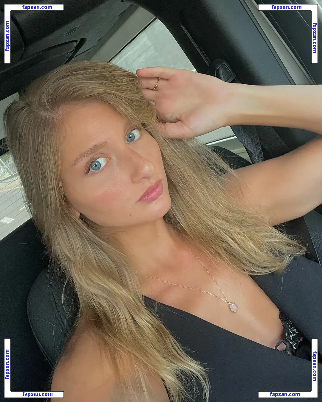 Hadas Cohen nude photo #0021 from OnlyFans