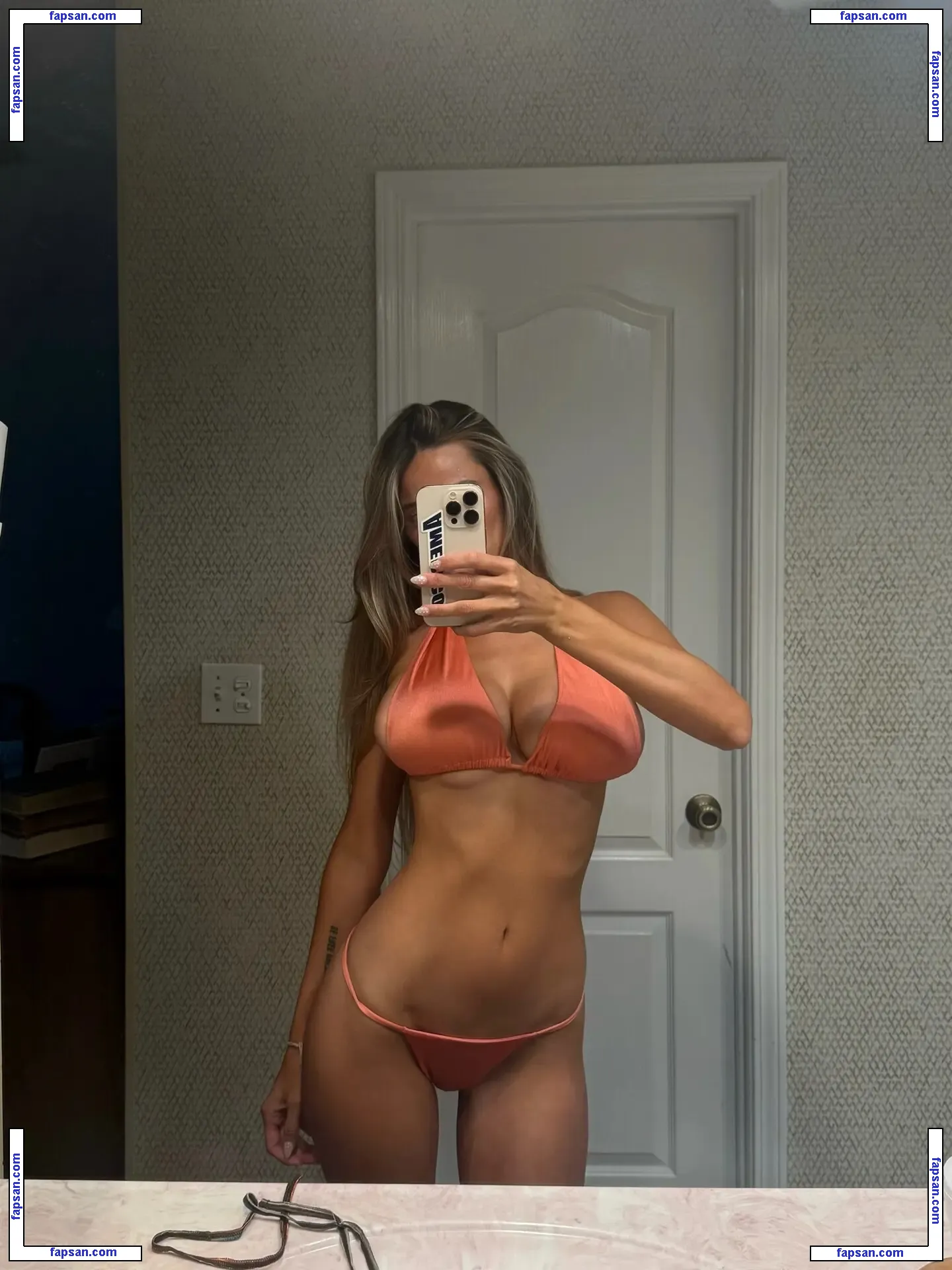 hadelinemope / Maddie Hope nude photo #0002 from OnlyFans