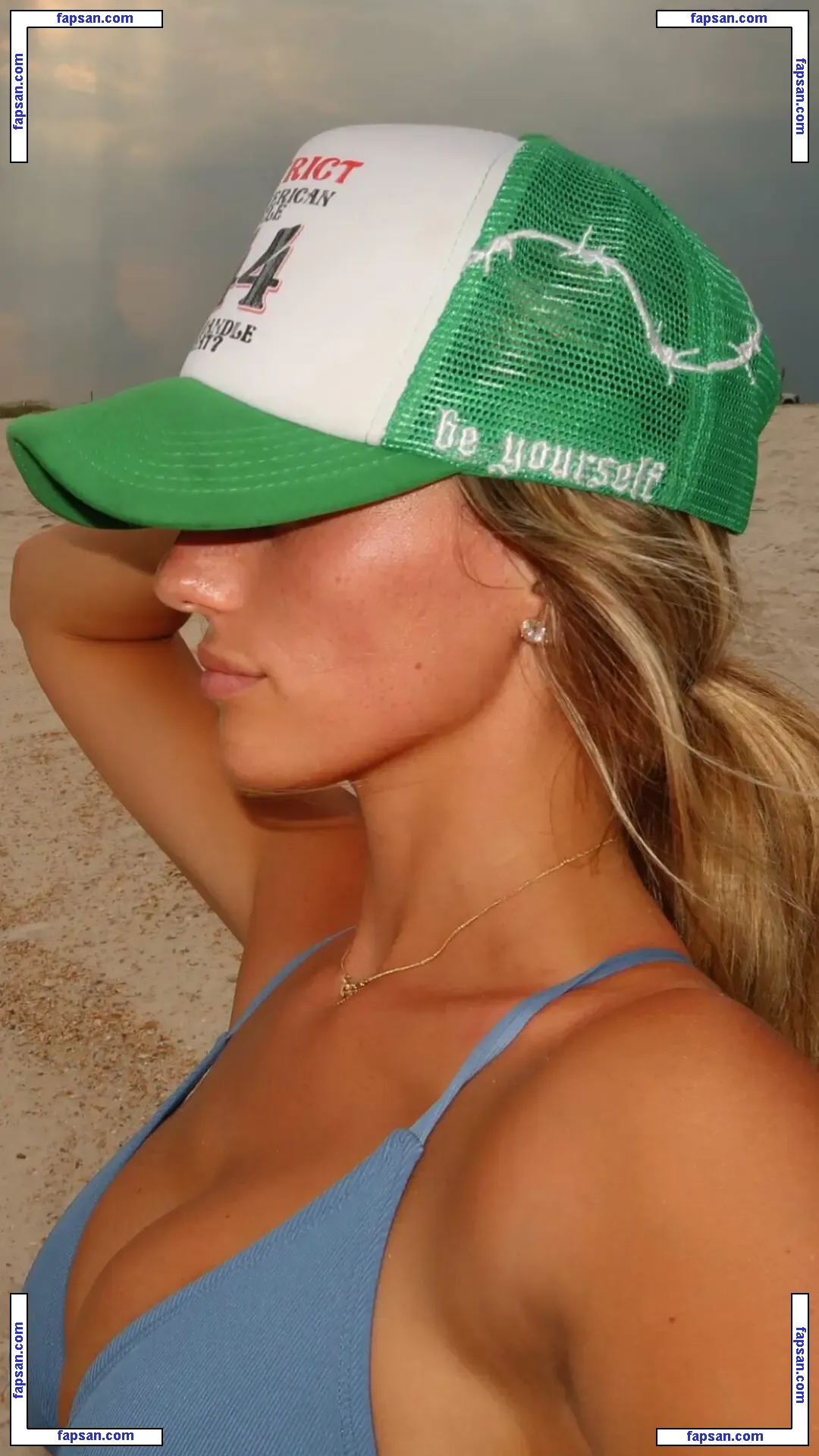 hadelinemope / Maddie Hope nude photo #0017 from OnlyFans