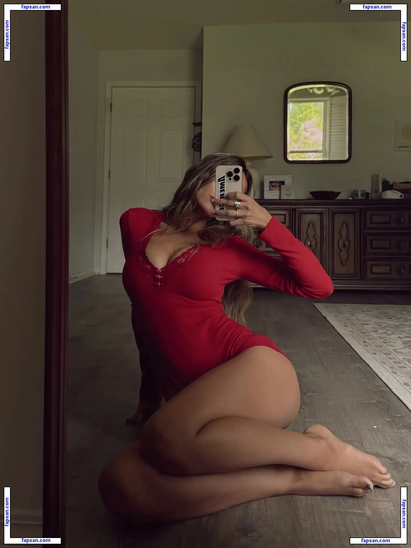 hadelinemope nude photo #0465 from OnlyFans