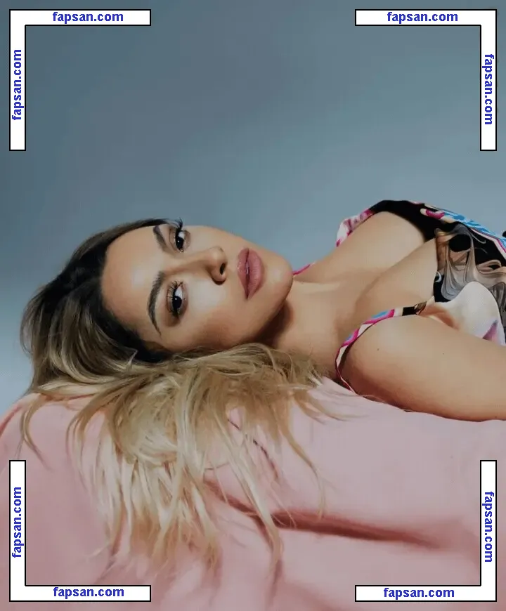 Hadise nude photo #0006 from OnlyFans
