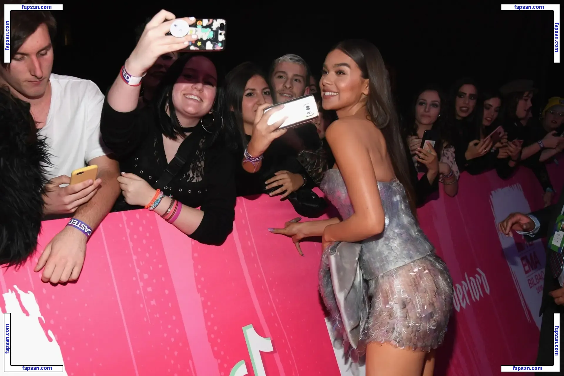 Hailee Steinfeld nude photo #0077 from OnlyFans