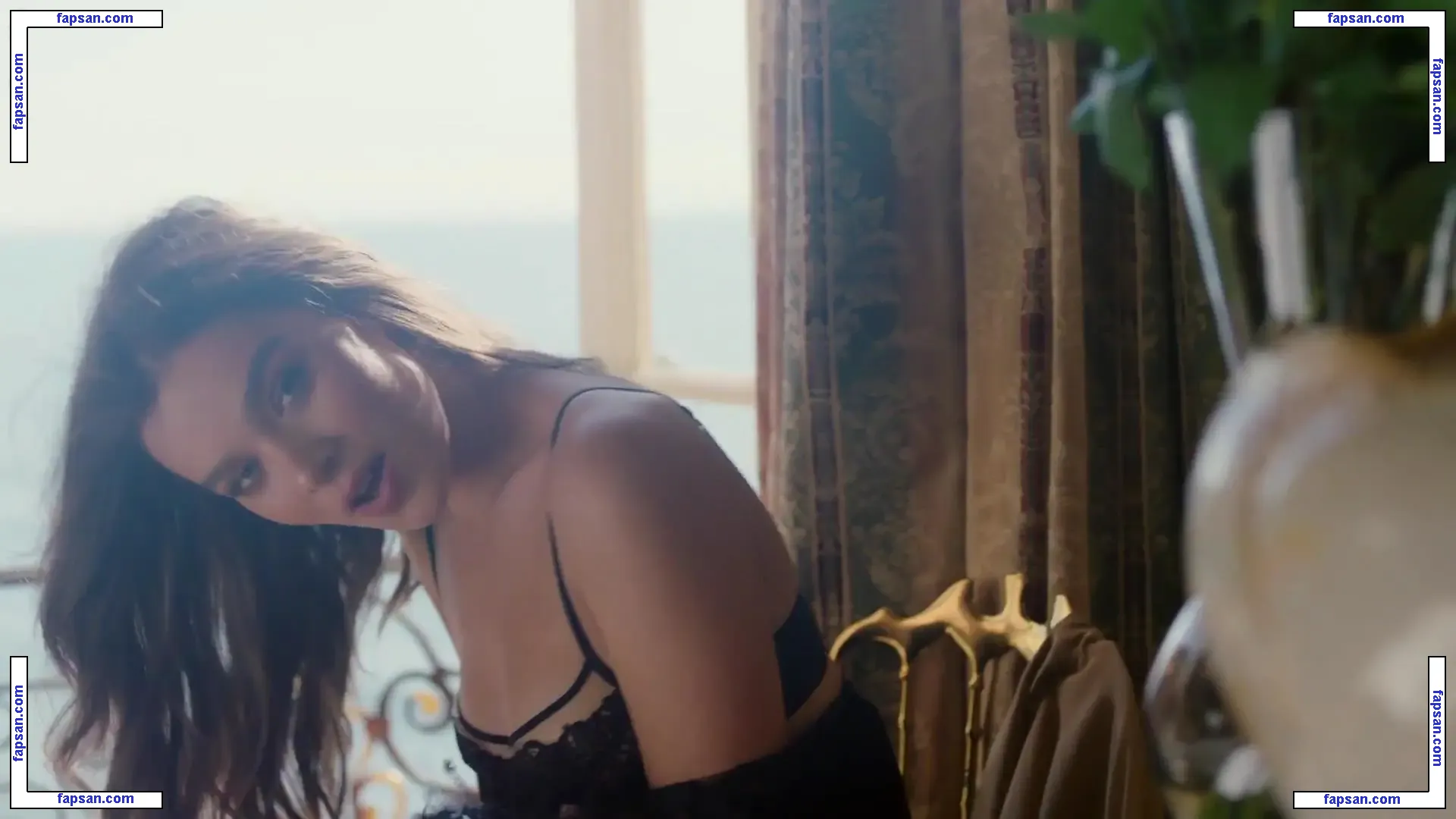 Hailee Steinfeld nude photo #0132 from OnlyFans