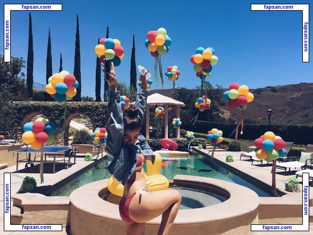 Hailee Steinfeld nude photo #0212 from OnlyFans