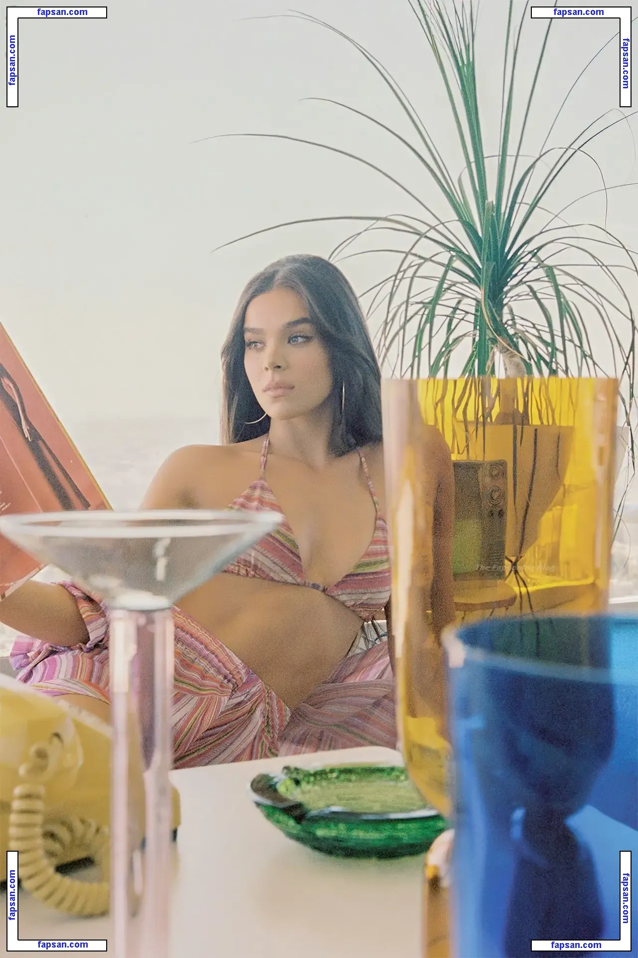 Hailee Steinfeld nude photo #0271 from OnlyFans