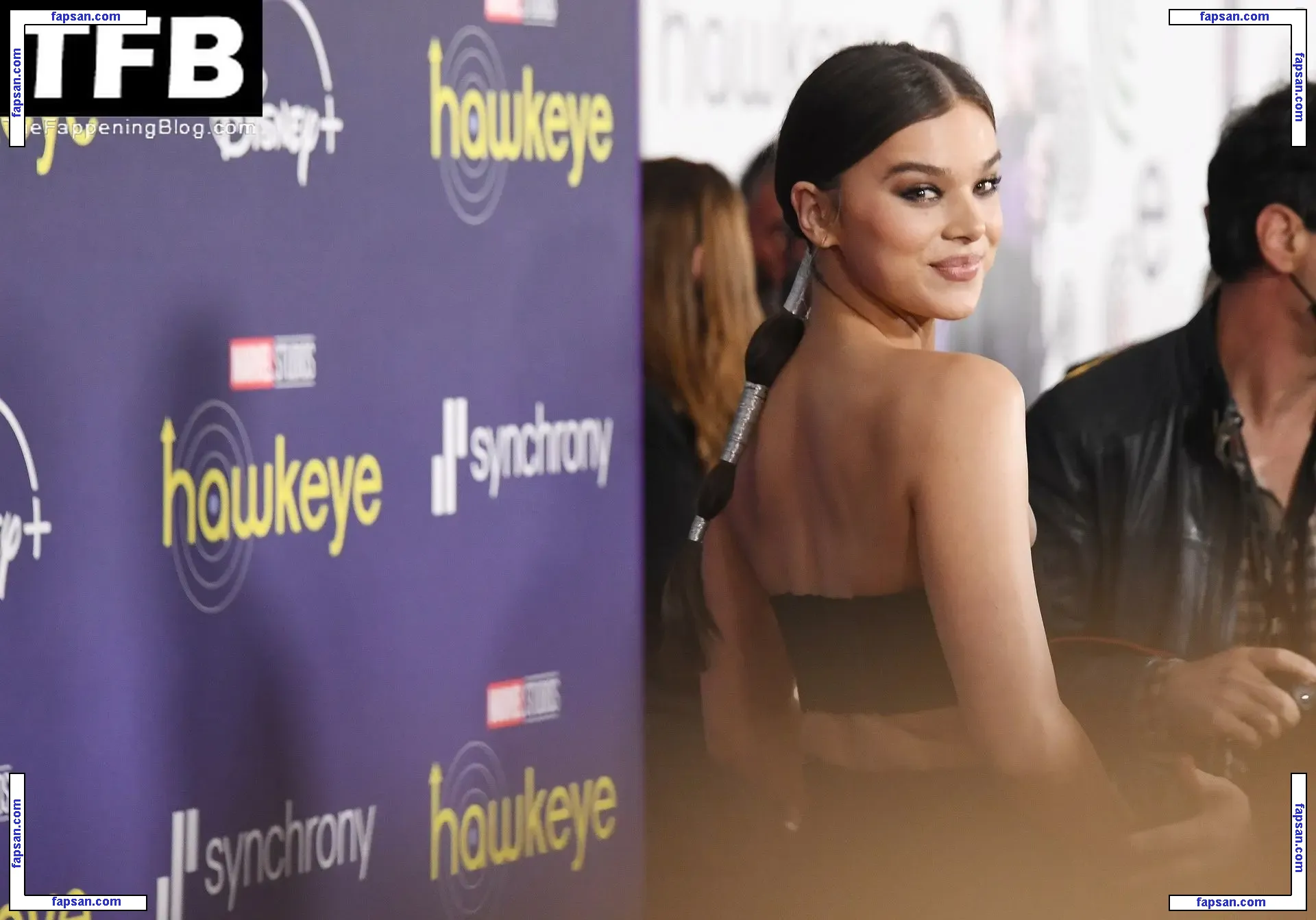 Hailee Steinfeld nude photo #0489 from OnlyFans