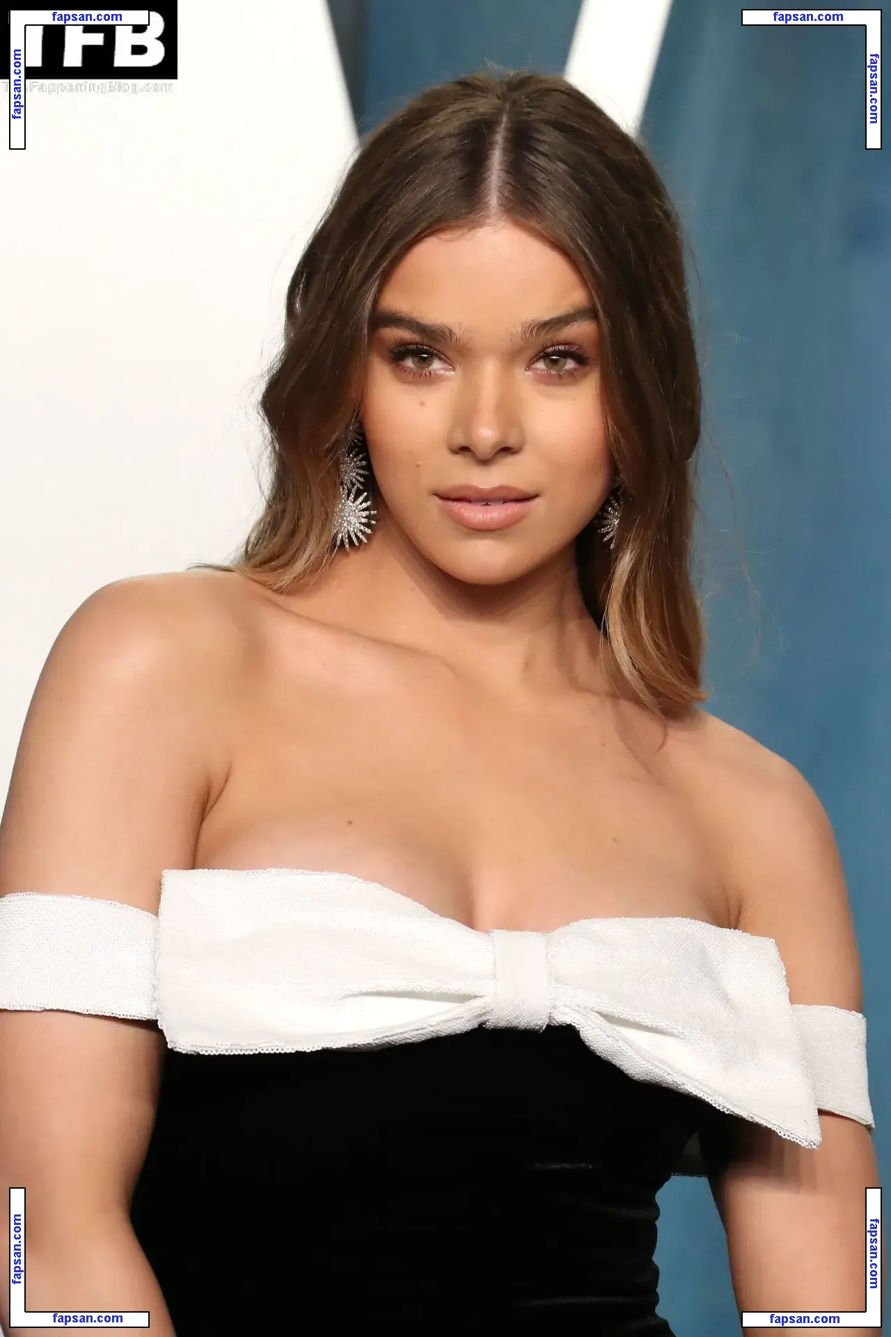 Hailee Steinfeld nude photo #0563 from OnlyFans