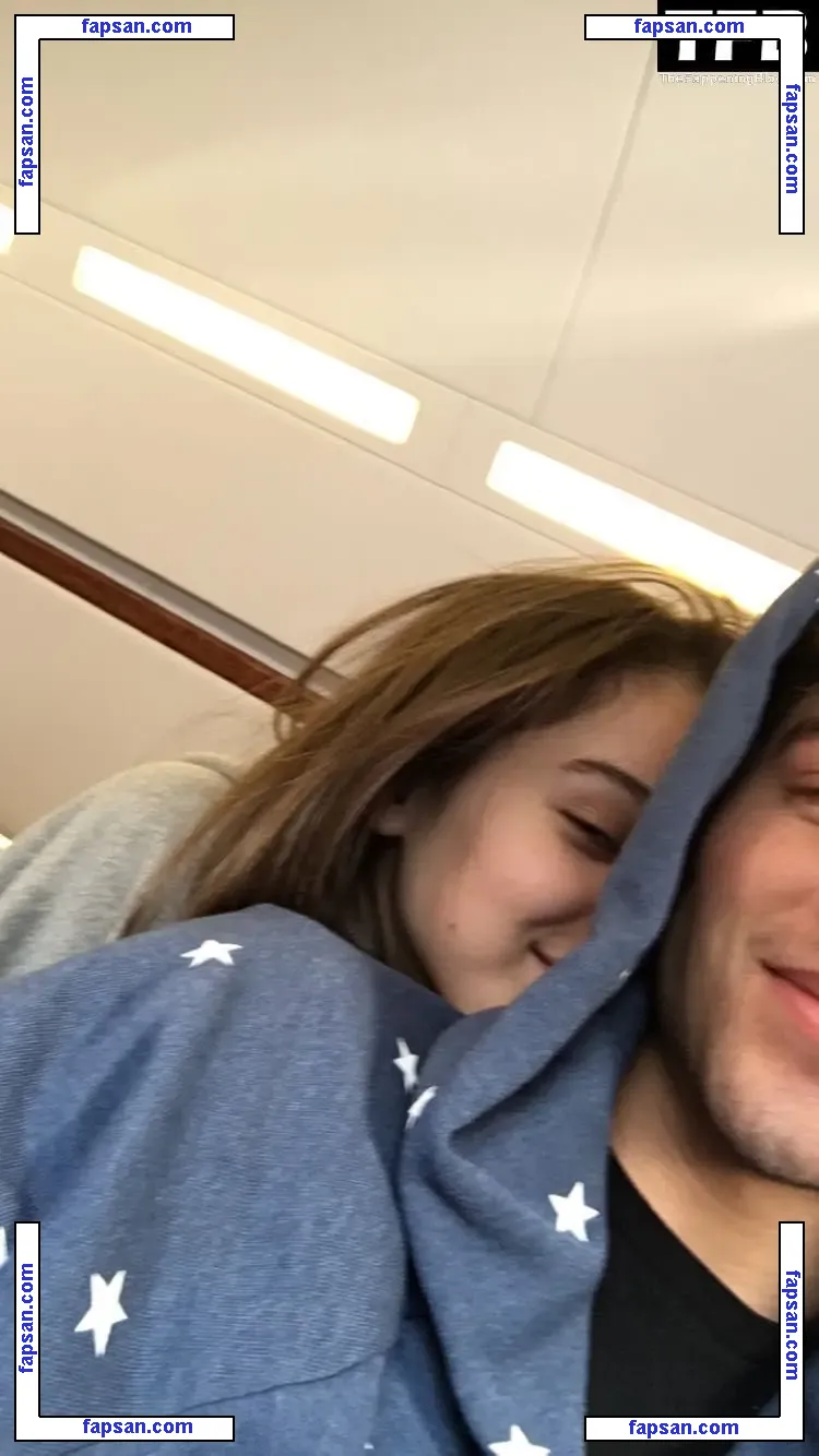 Hailee Steinfeld nude photo #0590 from OnlyFans