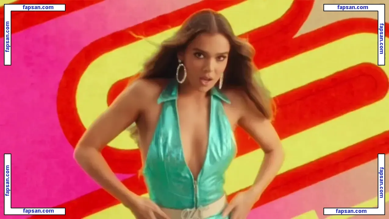 Hailee Steinfeld nude photo #0701 from OnlyFans