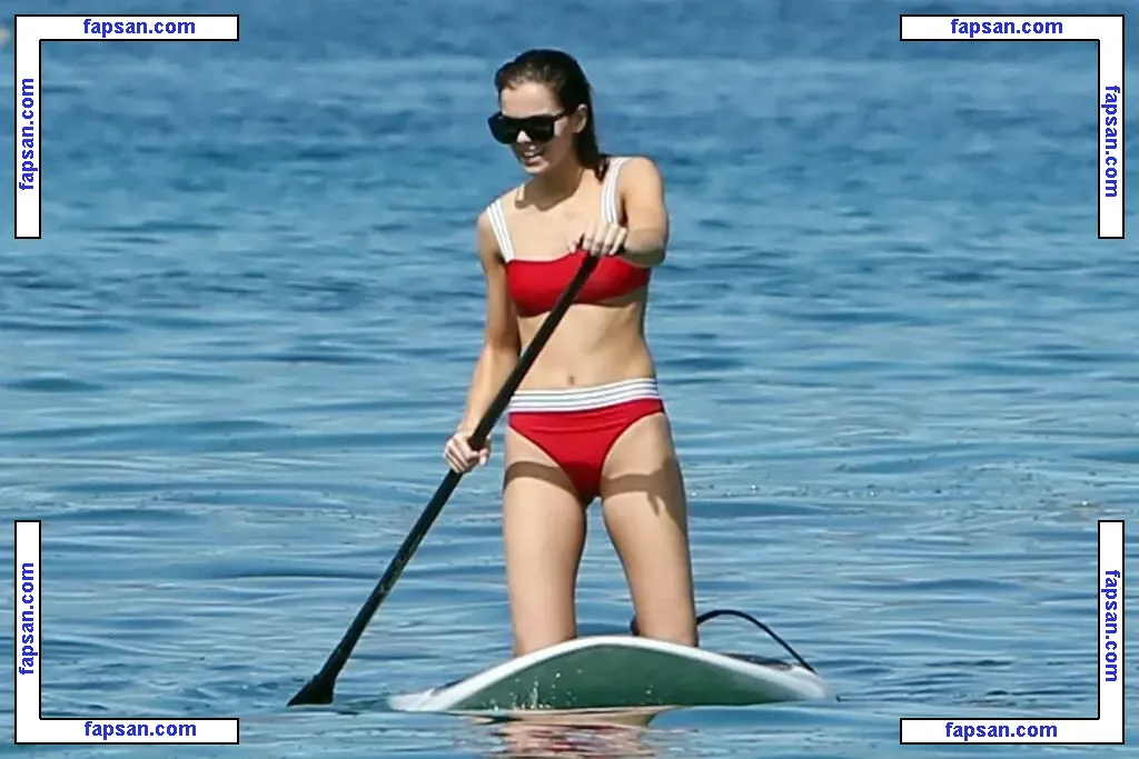 Hailee Steinfeld nude photo #0763 from OnlyFans
