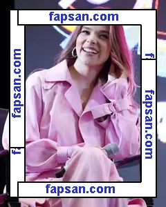 Hailee Steinfeld nude photo #0968 from OnlyFans