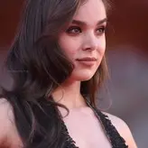 Hailee Steinfeld nude #0340