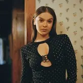 Hailee Steinfeld nude #0438