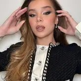 Hailee Steinfeld nude #0826
