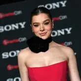 Hailee Steinfeld nude #0891