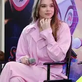 Hailee Steinfeld nude #0942