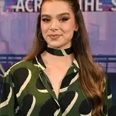 Hailee Steinfeld nude #0980