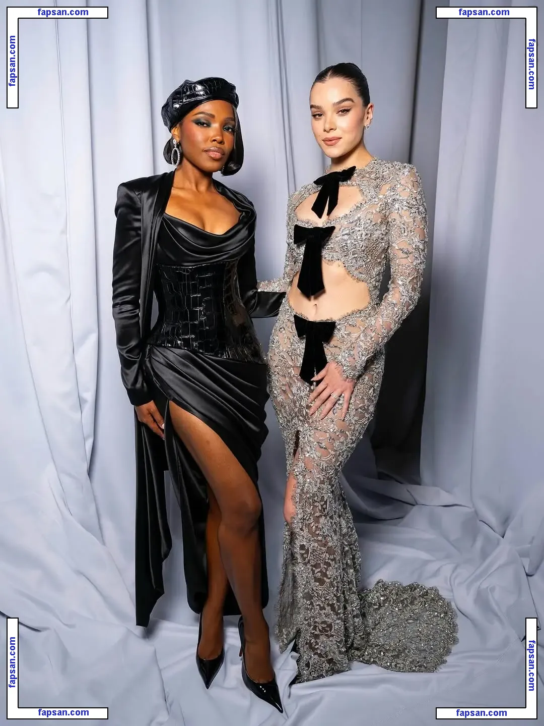 Hailee Steinfeld nude photo #1927 from OnlyFans