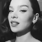 Hailee Steinfeld nude #1907