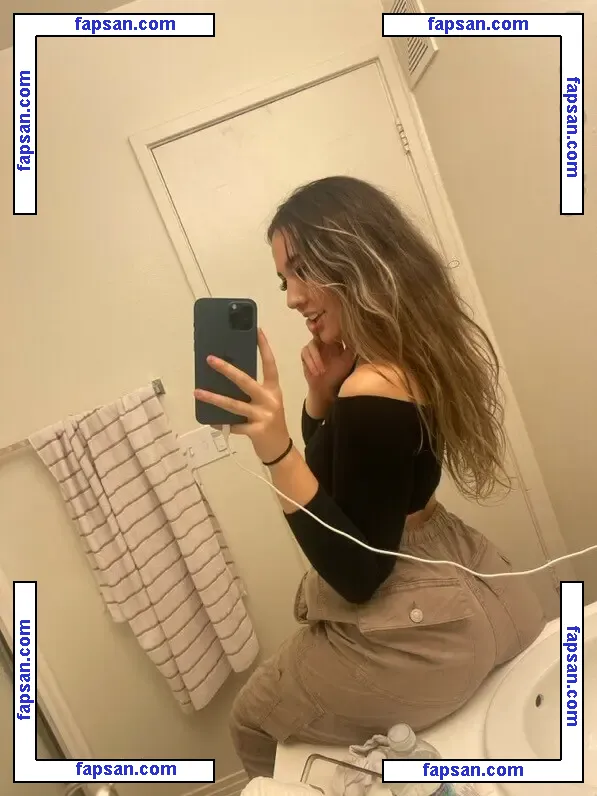 Hailewhy голая фото #0001 с Онлифанс